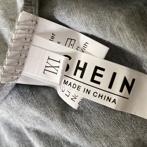 NWOT Simple Tube Top🐰 - Picture 2 of 2